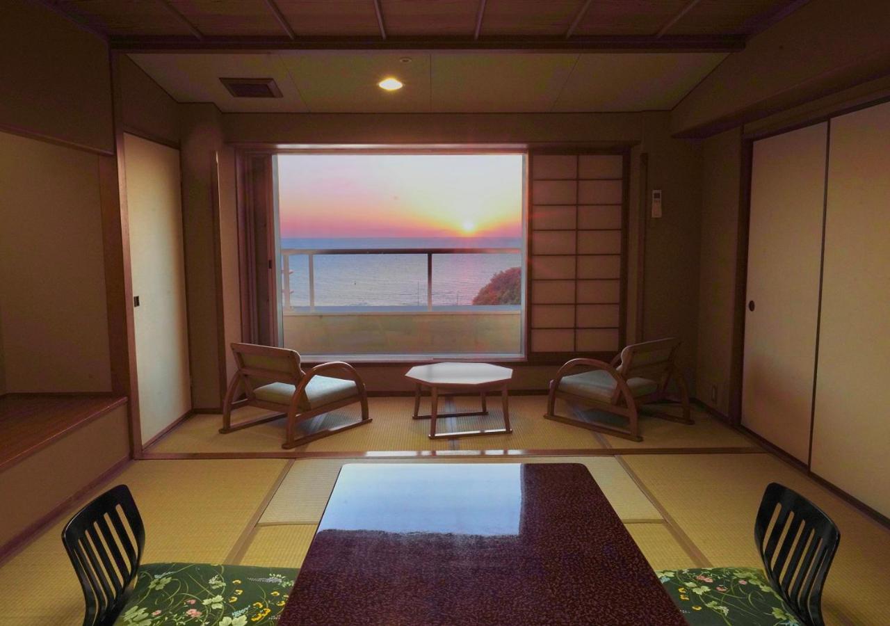 Musashi Shirahama Esterno foto